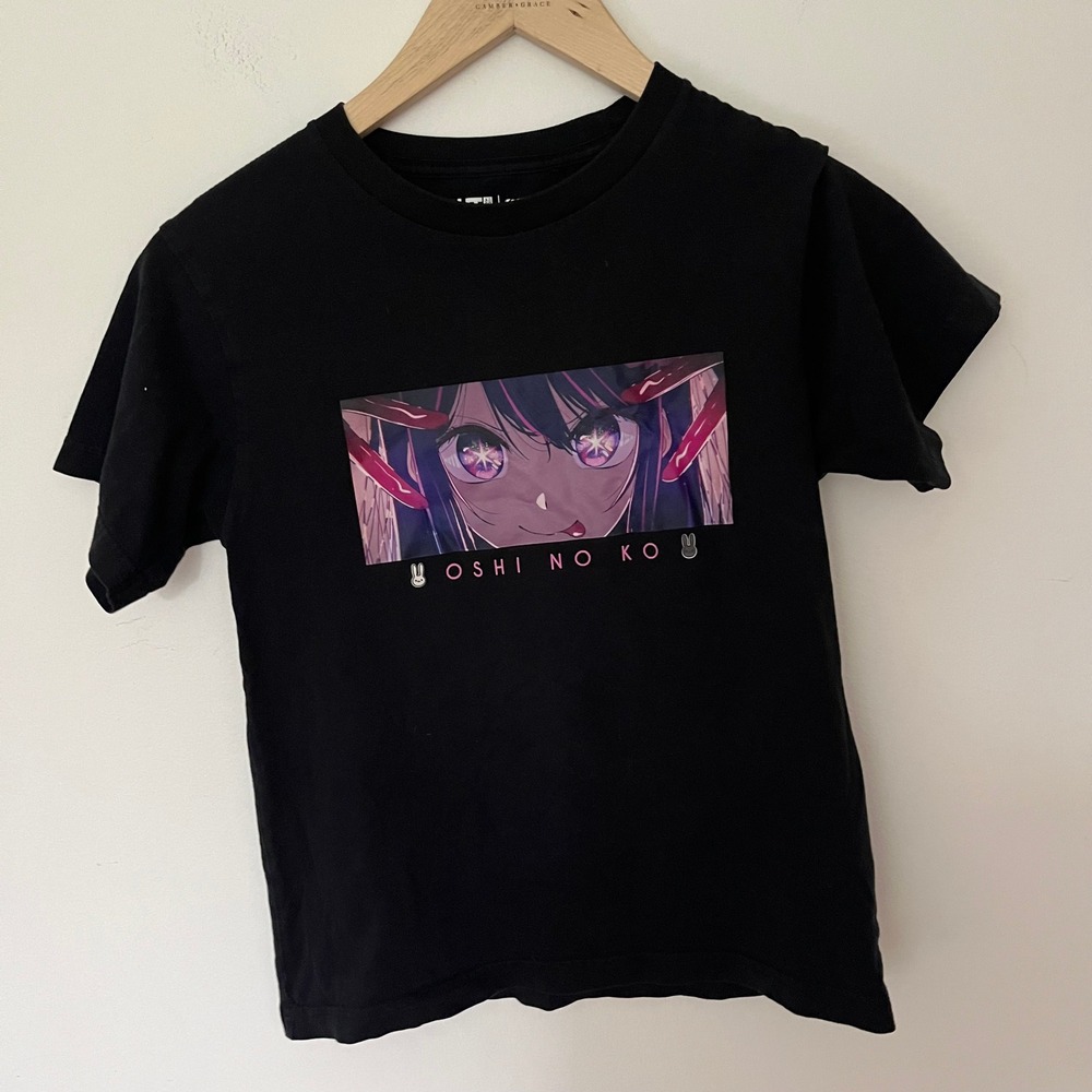 Uniqlo UT Oshi No Ko Ai Hoshino Graphic T-Shirt Black Kids Size 9-10 Anime Tee